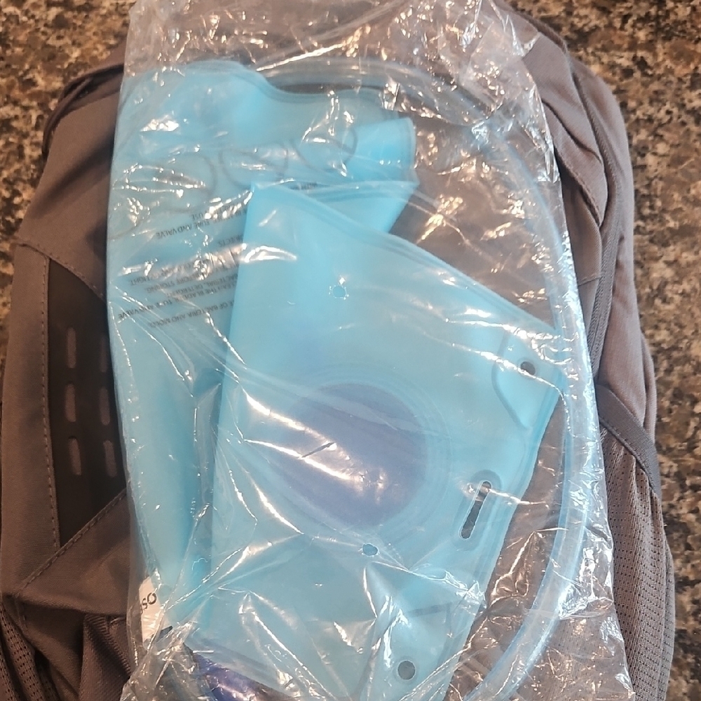 Gray Backpack with Hydration Kit Like Camelback N… - image 2